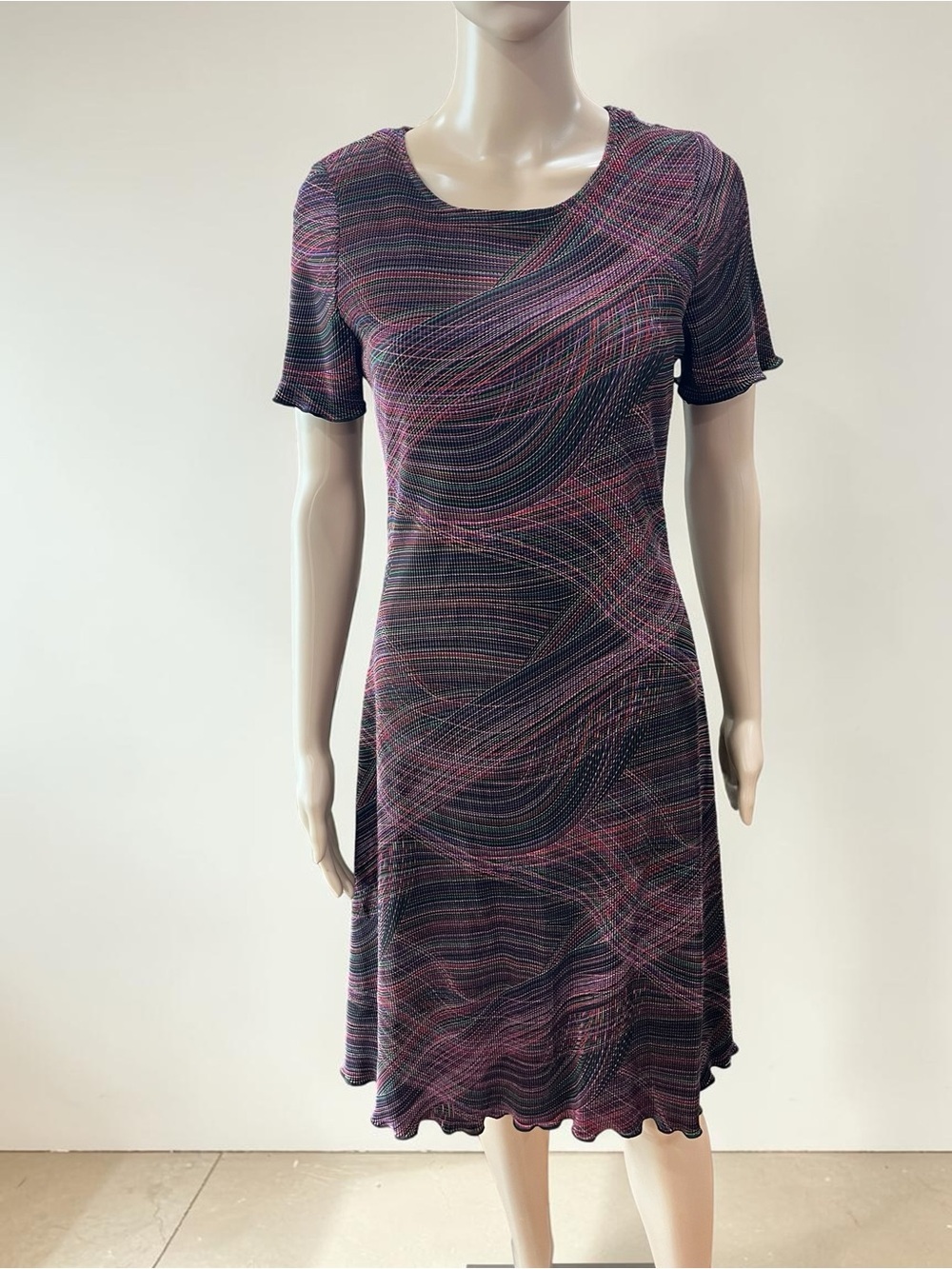 Women's Rave oil spill Wave-Print Short Sleeve A-Line Dress vintage 80’s-M